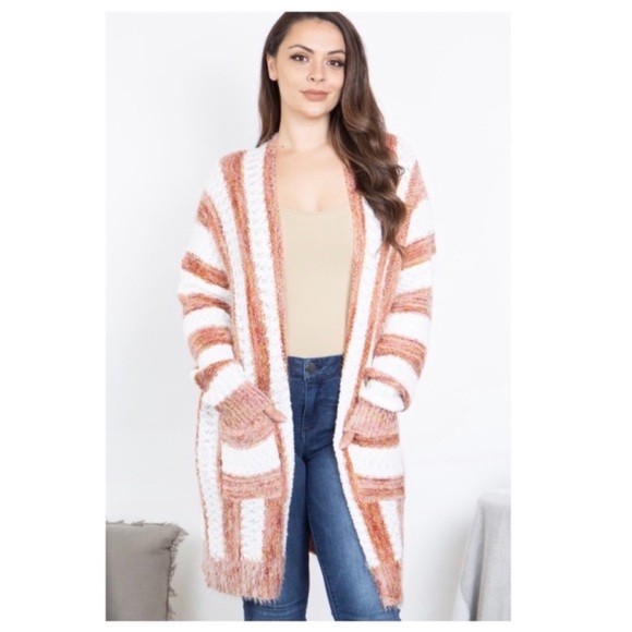 📂 Plus Size Cardigan Popcorn Sweater - Picture 2 of 5